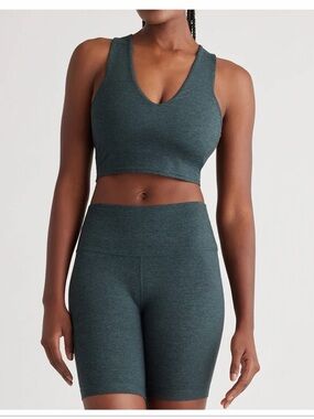 QUINCE Ultra Soft V Neck Cropped Tank